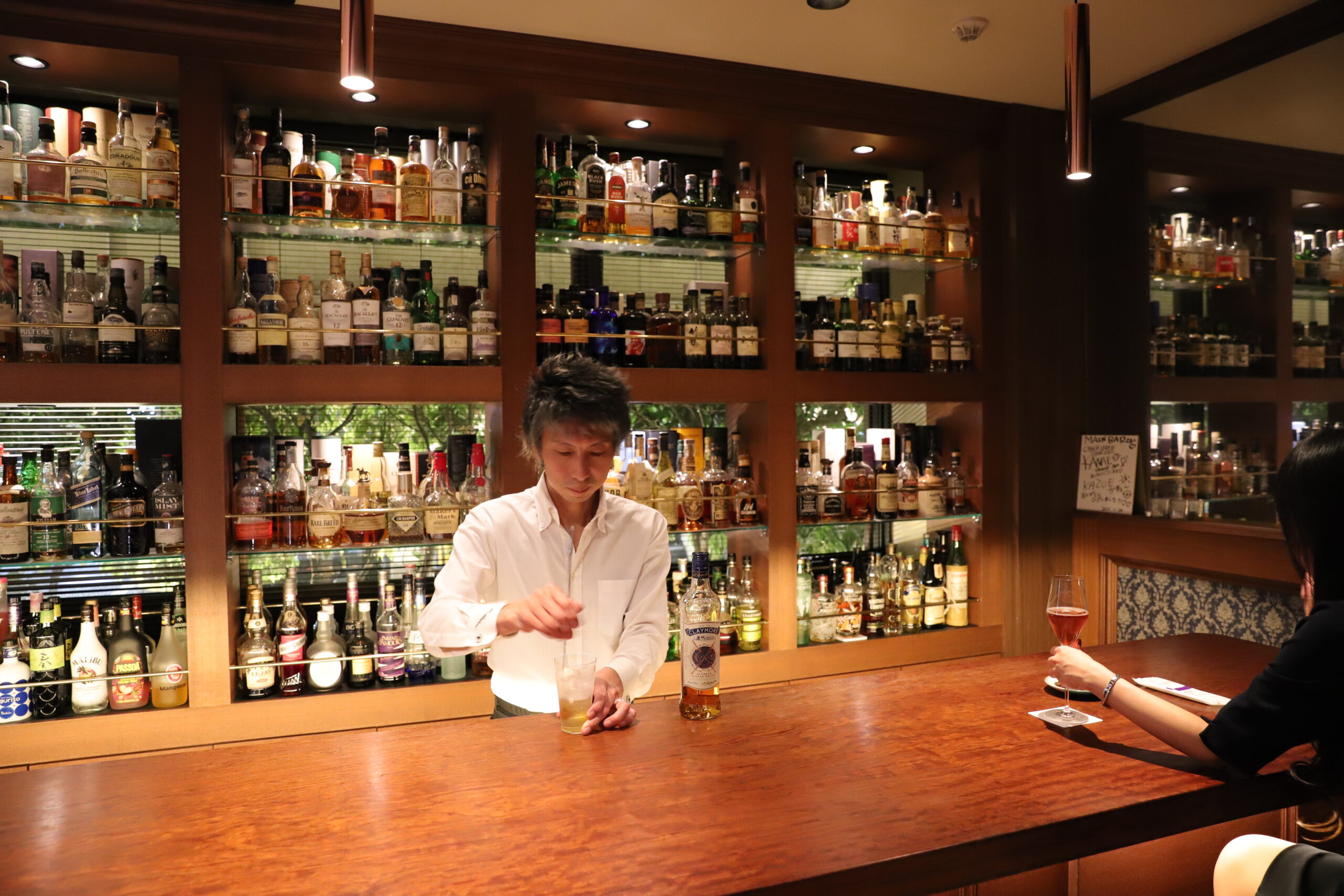 MAIN BAR BUBINGA